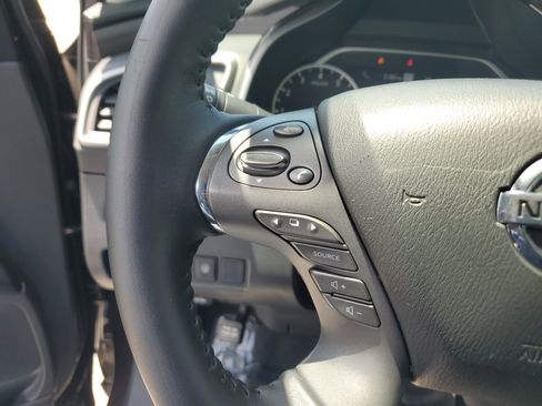 Used 2021 Nissan Murano Platinum w/ Cargo Package FWD image 28
