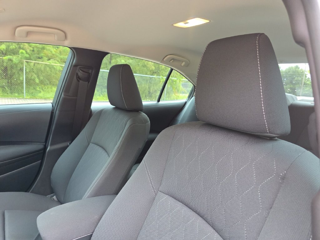 Used 2026 Toyota Corolla LE FWD image 23