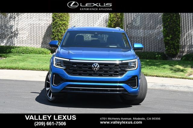 Used 2024 Volkswagen Atlas Cross Sport SEL Premium R-Line AWD/4WD image 2