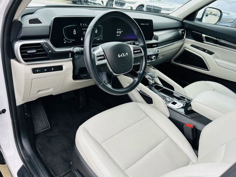 Used 2023 Kia Telluride S w/ S Sunroof Package image 13