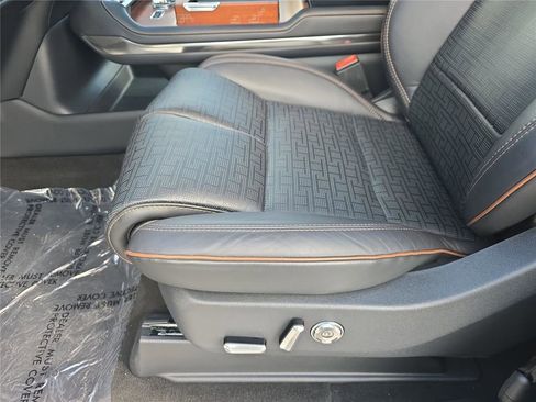 New 2026 Lincoln Navigator Black Label image 22