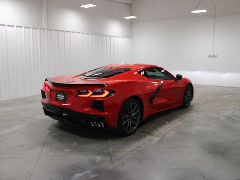 Used 2024 Chevrolet Corvette Stingray Coupe w/ 1LT RWD image 9