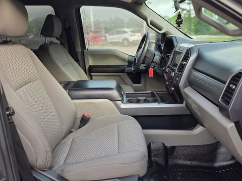 Used 2022 Ford F250 XLT w/ XLT Value Package AWD/4WD image 16