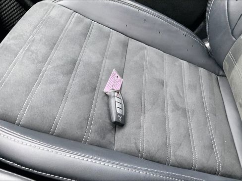 Used 2024 Mitsubishi Outlander SE image 10