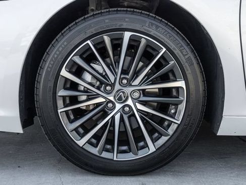 Used 2025 Lexus ES 300h w/ Premium Package FWD image 14
