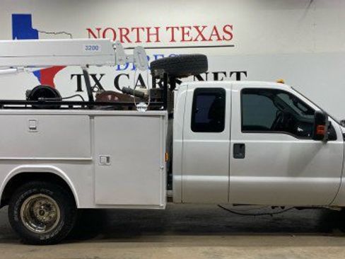 Used 2015 Ford F350 XL w/ Power Equipment Group RWD image 1