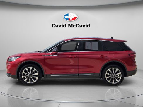 Used 2022 Lincoln Corsair Reserve w/ Elements Package FWD image 2