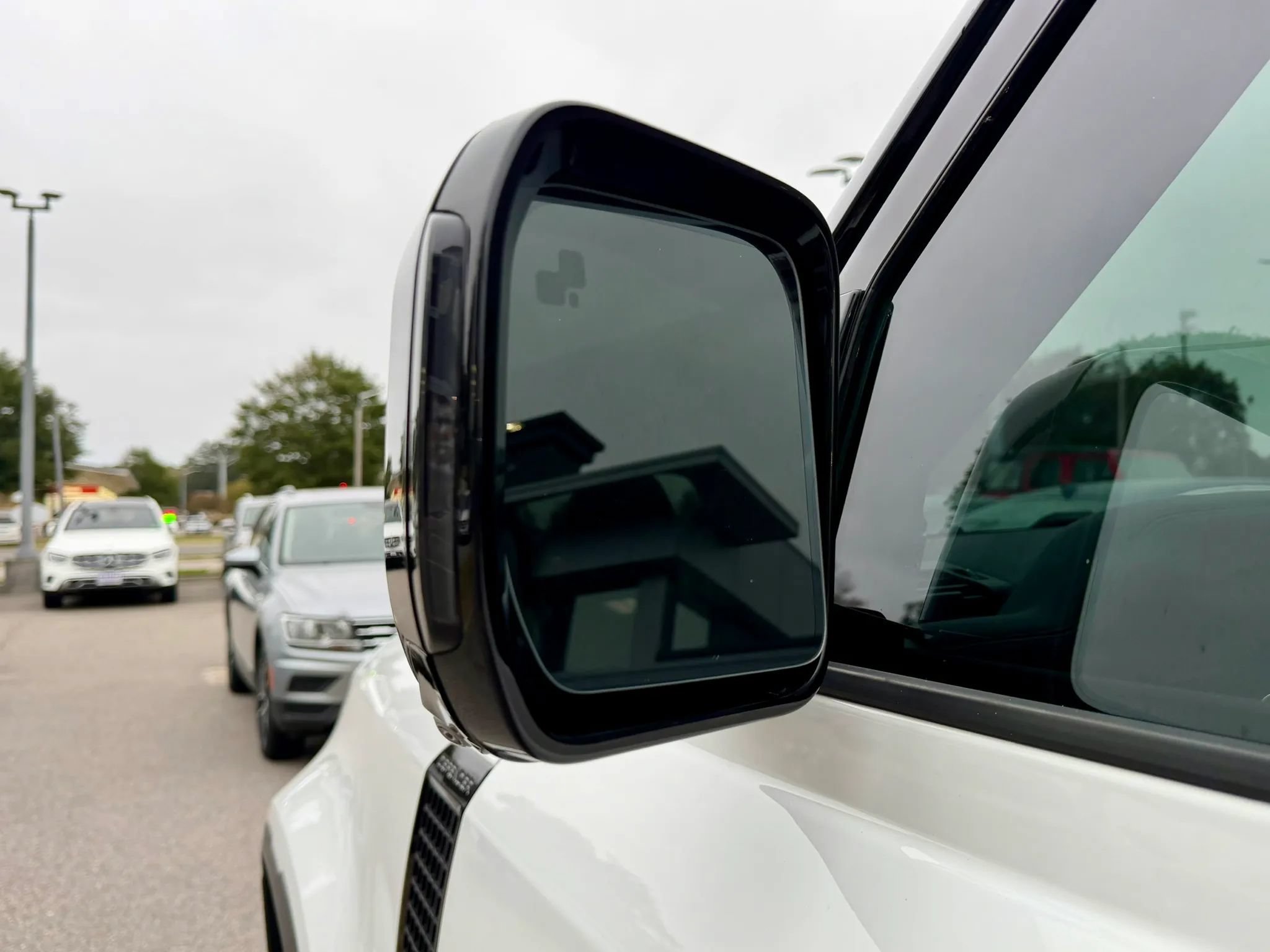 Used 2024 Land Rover Defender 110 S AWD/4WD image 16