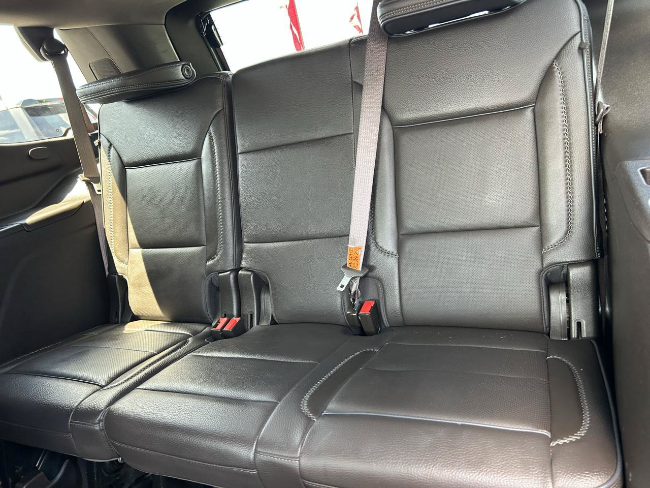 Used 2021 GMC Yukon Denali w/ Denali Premium Package RWD image 16