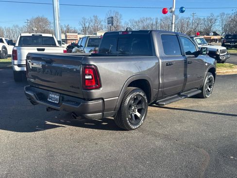 New 2026 RAM 1500 4x4 Crew Cab image 7