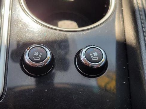 Used 2022 Nissan Maxima Platinum FWD image 31