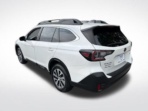 Used 2021 Subaru Outback Premium AWD/4WD image 5