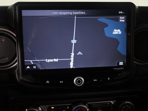 Used 2021 Jeep Wrangler Unlimited Sport AWD/4WD image 38