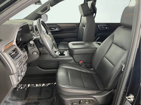 Used 2023 Chevrolet Suburban High Country w/ Advanced Technology Package AWD/4WD image 10