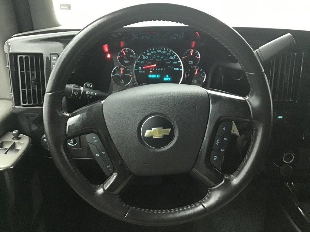 Used 2020 Chevrolet Express 2500 w/ Enhanced Convenience Package RWD image 24