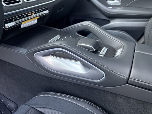 New 2026 Mercedes-Benz GLE 63 AMG S image 33