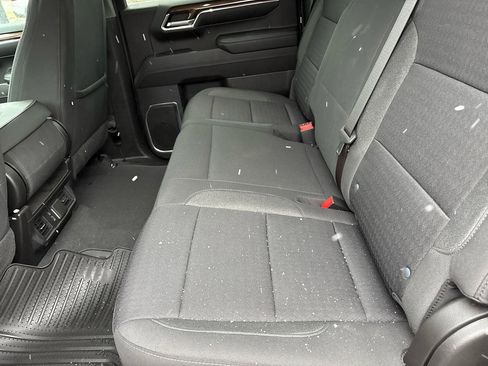 Used 2023 Chevrolet Silverado 1500 LT AWD/4WD image 23