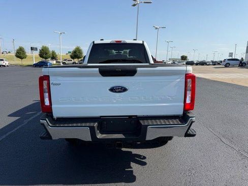 Used 2026 Ford F250 XLT AWD/4WD image 5