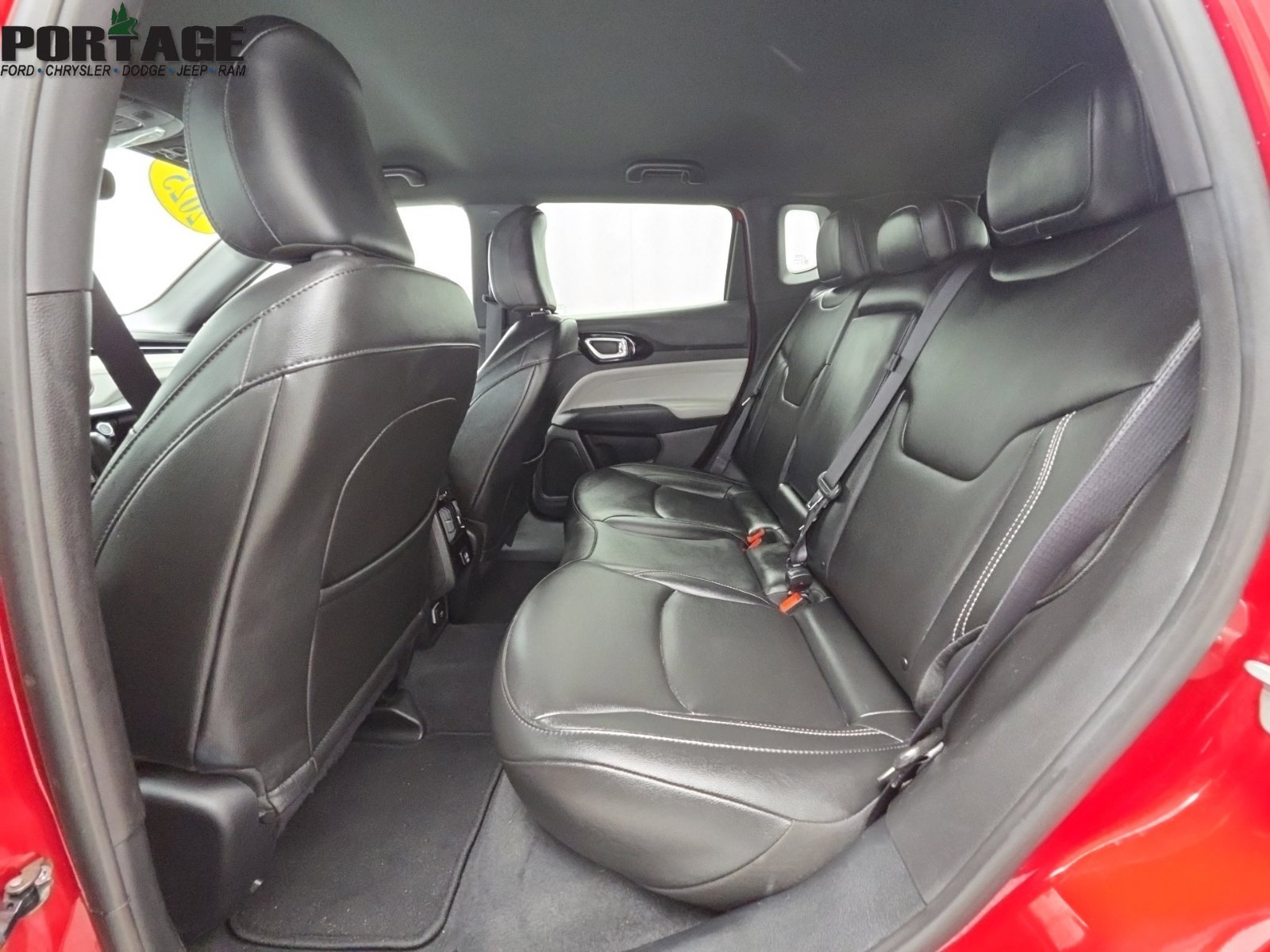 Used 2025 Jeep Compass Limited AWD/4WD image 27