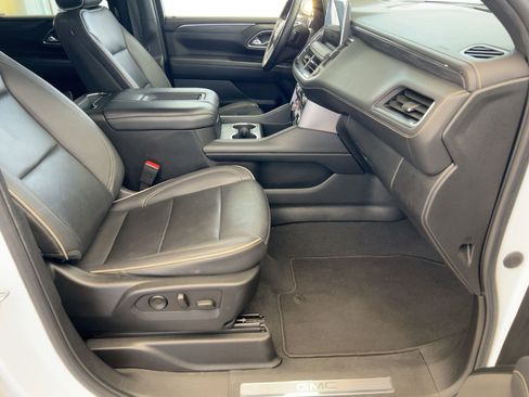 Used 2023 GMC Yukon SLT image 29