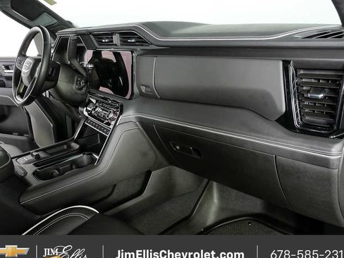 Used 2025 GMC Sierra 2500 AT4X AWD/4WD image 24