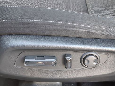 Used 2024 Honda CR-V EX image 16