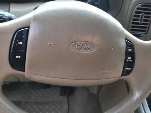 Used 1998 Ford Expedition XLT AWD/4WD image 20