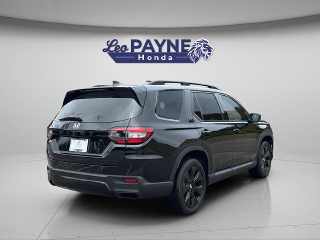 Certified 2026 Honda Pilot Black Edition image 18