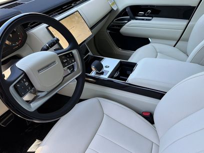 New 2026 Land Rover Range Rover Long Wheelbase SE
