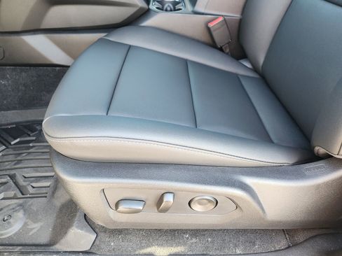 New 2026 GMC Canyon Elevation w/ Convenience Package image 29