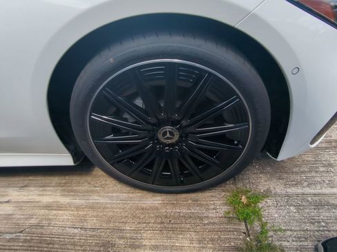 New 2024 Mercedes-Benz CLE 300 4MATIC Coupe image 16