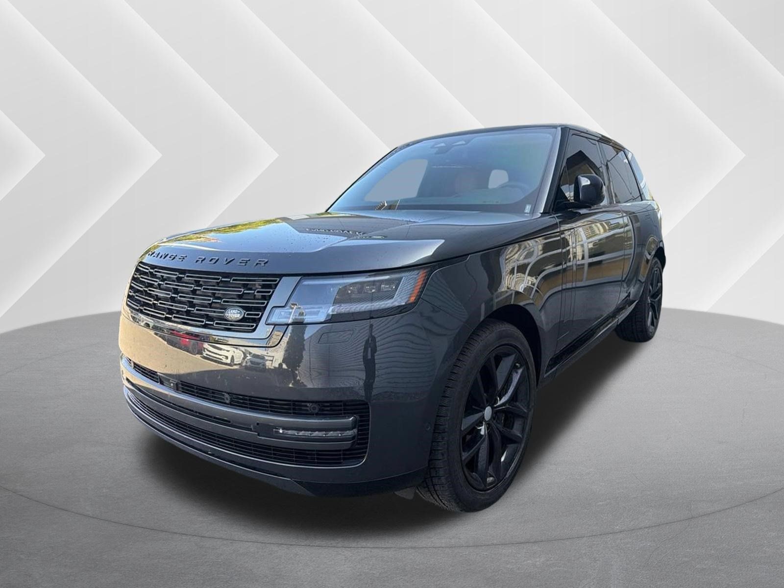 Used 2025 Land Rover Range Rover SE AWD/4WD image 1