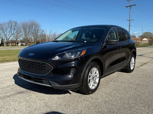 Used 2022 Ford Escape SE w/ Cold Weather Package image 17