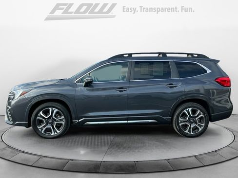 Used 2023 Subaru Ascent Limited image 5