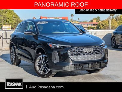 Used 2025 Audi Q5 Premium w/ Convenience Package