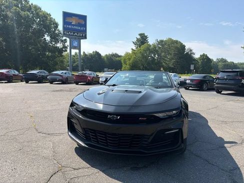 Used 2020 Chevrolet Camaro SS RWD image 2