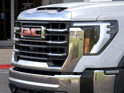 New 2026 GMC Sierra 2500 SLE w/ SLE Value Package; image 14