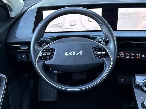 Certified 2024 Kia EV6 Light RWD image 18
