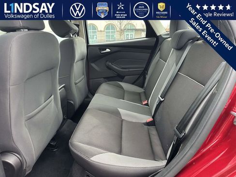 Used 2014 Ford Focus SE image 14