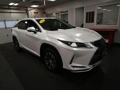 Used 2021 Lexus RX 350L Premium w/ Premium Package AWD/4WD image 2