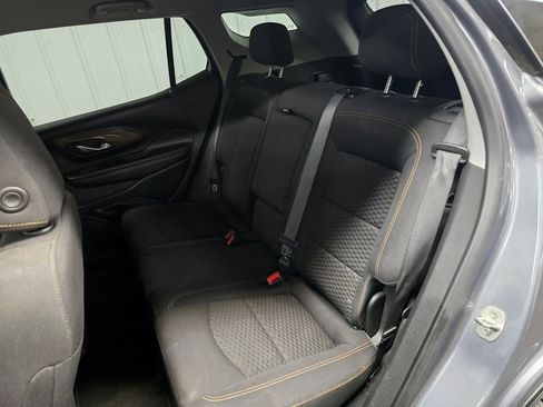 Used 2021 GMC Terrain SLE w/ Elevation Edition image 18