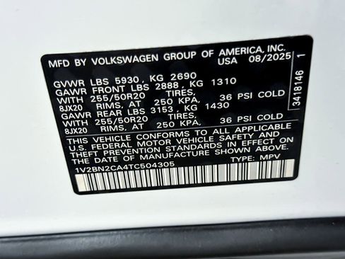 New 2026 Volkswagen Atlas SEL image 28