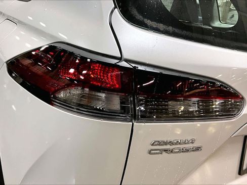 New 2026 Toyota Corolla Cross L image 14