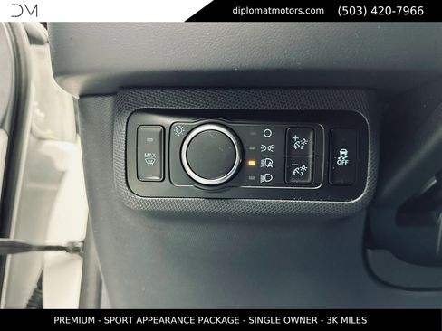 Used 2025 Ford Mustang Mach-E Premium w/ Sport Appearance Package RWD image 39