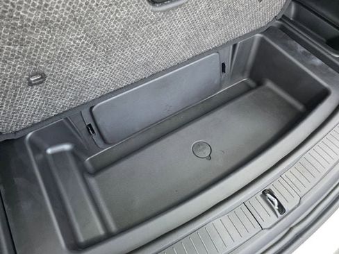 New 2025 Jeep Grand Cherokee L Limited w/ Trailer Tow Package image 24