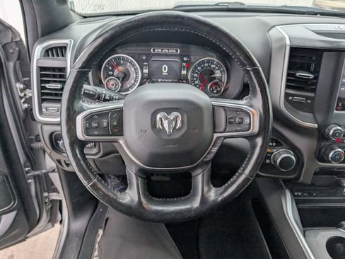 Used 2019 RAM 1500 Big Horn AWD/4WD image 9