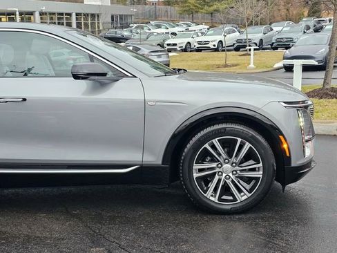 Used 2024 Cadillac Lyriq Luxury w/ LPO, Floor Liner Package image 6