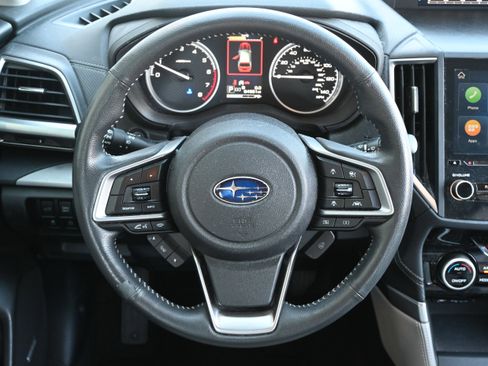 Used 2019 Subaru Forester Limited image 17