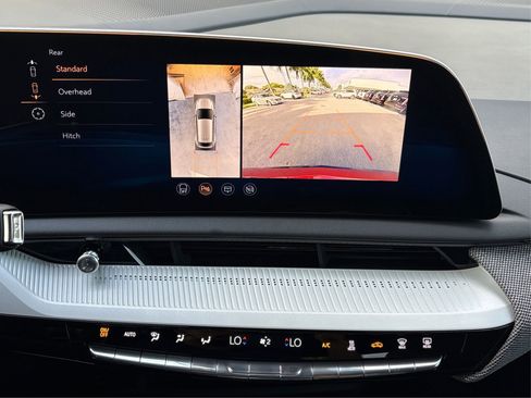 New 2025 Cadillac Optiq Sport 1 w/ LPO, ONYX Package image 24