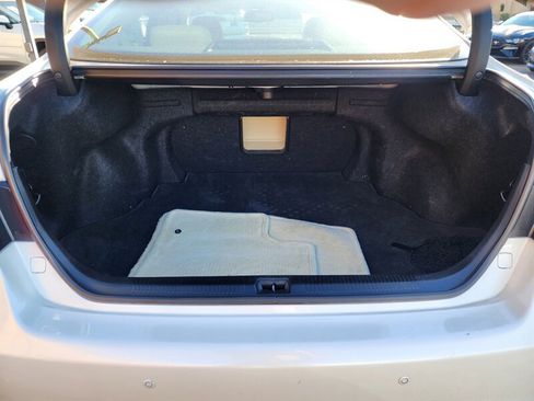 Used 2011 Lexus ES 350 FWD image 14